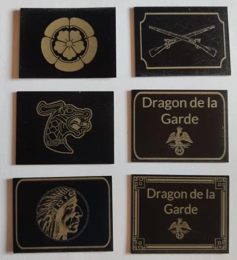 Material Black / Gold shiny