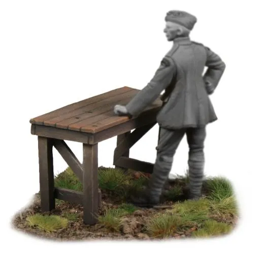 Werkbank mit Schraubstock