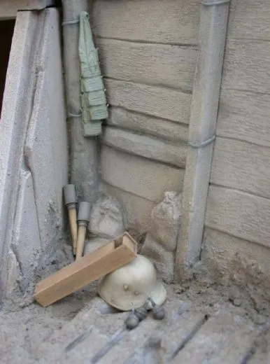 08/15 MG Schütze mit MG and Grabenteil