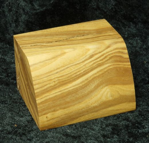 Base with natural edge