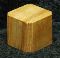 Base with milling edge