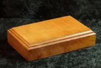 Base with milling edge