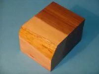 Base with natural edge