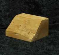 Base with natural edge