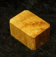 Base with black grain and with milling on the side